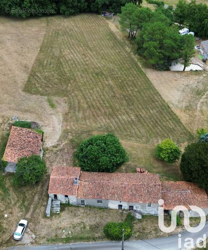 Photo 3 - Maison à CHADURIE