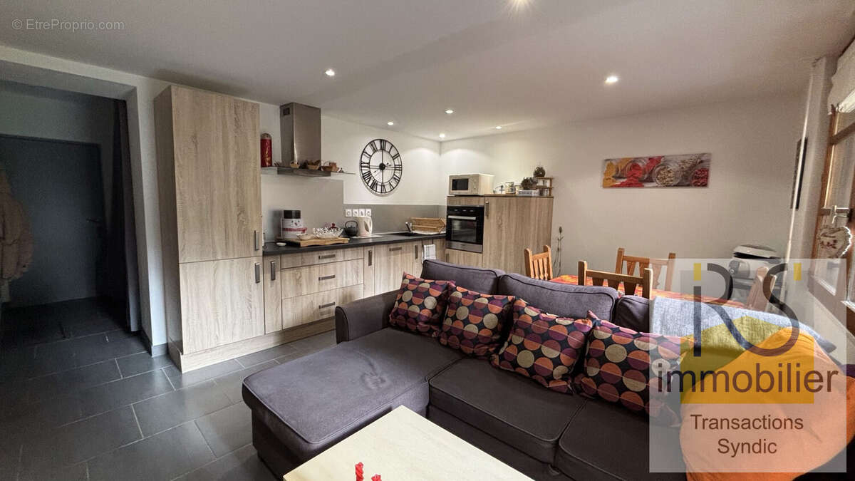 Appartement à ARACHES-LA-FRASSE