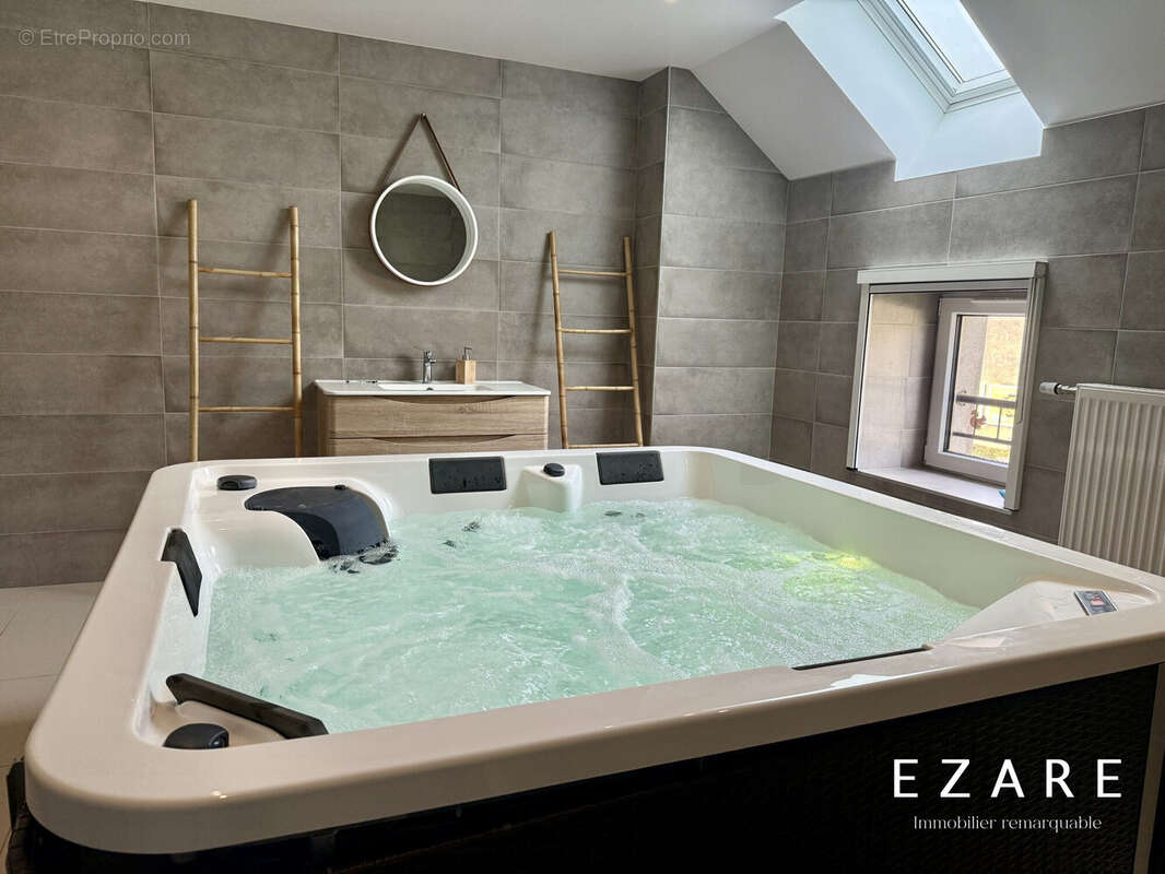 Maison 309 m² à Beaune  - photo 8