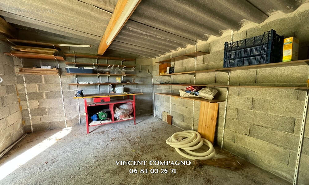 Maison à ESPARRON-DE-VERDON