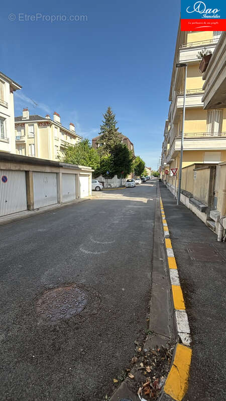 Appartement type 2 Sur Sainte Savine, proche Gare de Troyes. - photo 11