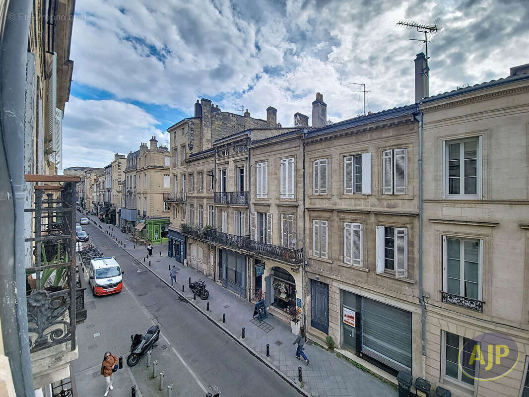 Appartement à BORDEAUX