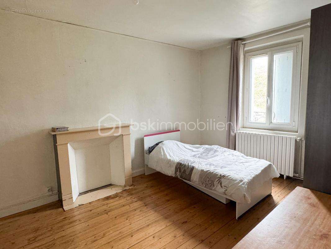 Maison à PORT-BRILLET