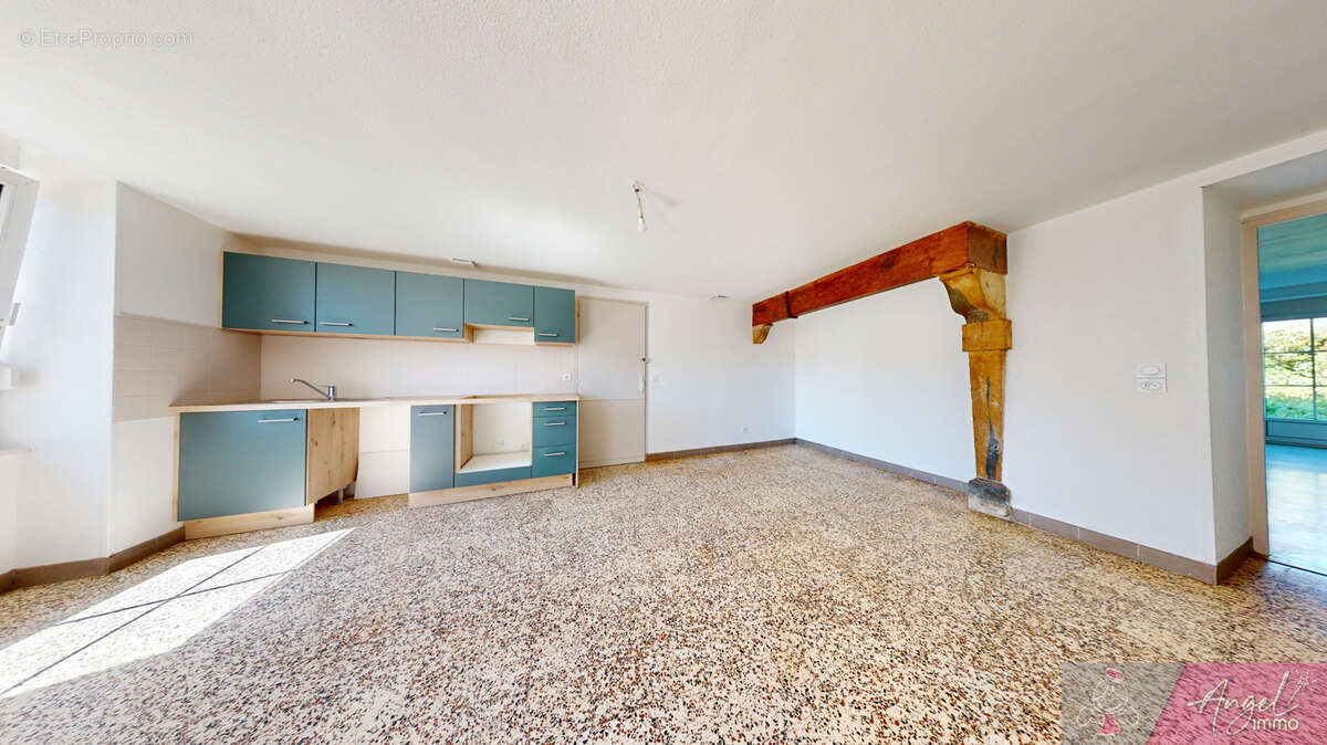 Appartement à LAVANS-LES-DOLE