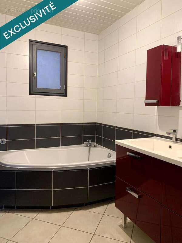 Maison 102 m² à Louhans  - photo 8