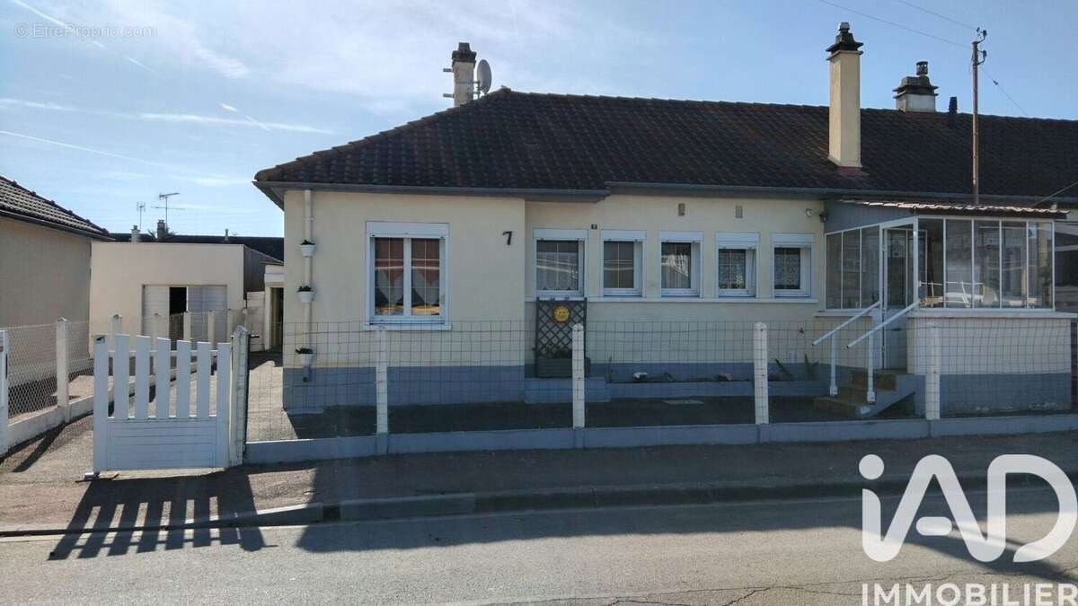 Photo 1 - Maison à CHALETTE-SUR-LOING