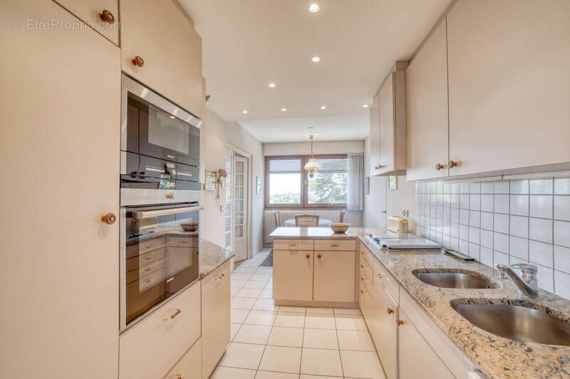 Superbe appartement de 115m2 vue lac à thonon les bains - photo 7