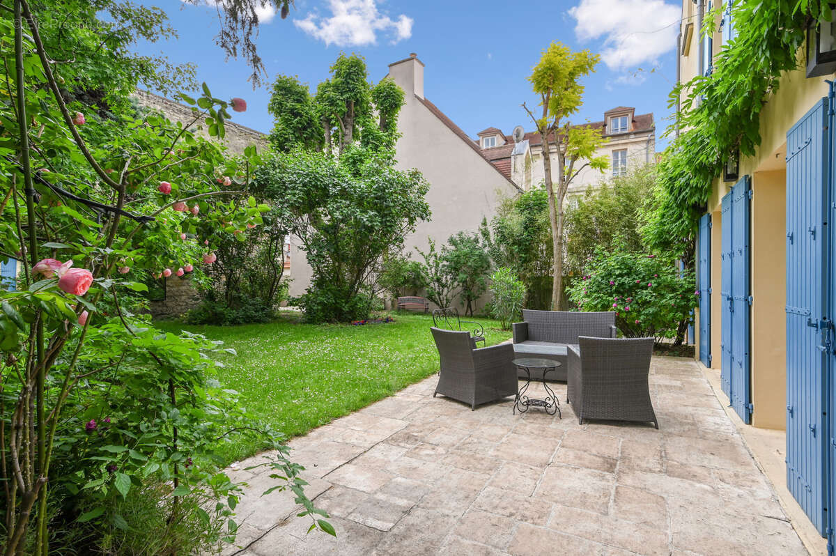 Maison à RUEIL-MALMAISON