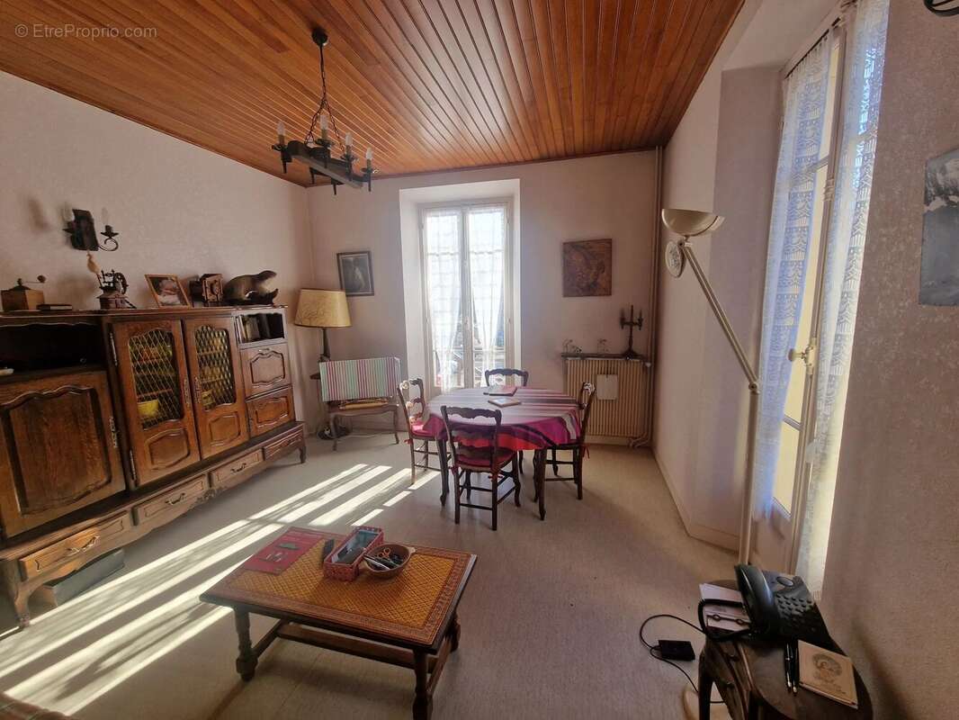 Appartement à SAINT-MARTIN-VESUBIE