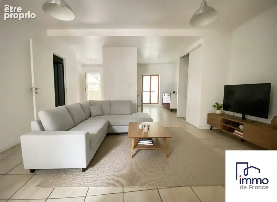 Appartement 341 m² à vendre à Pont-Eveque (38780) - photo 3