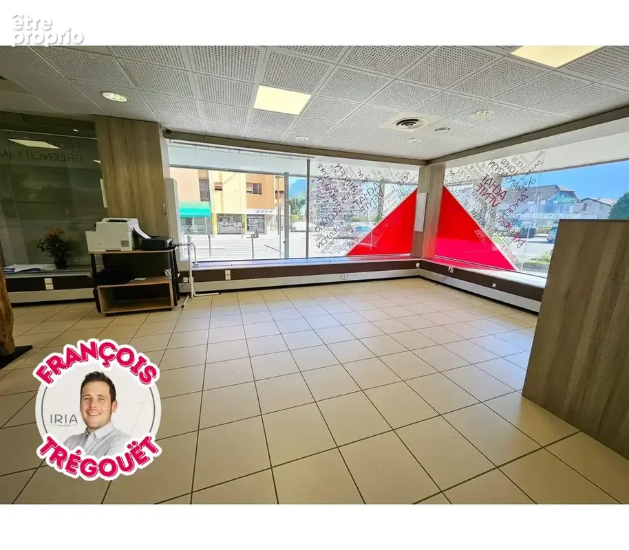 Commerce 102 m² à vendre à Cluses (74300) - photo 2
