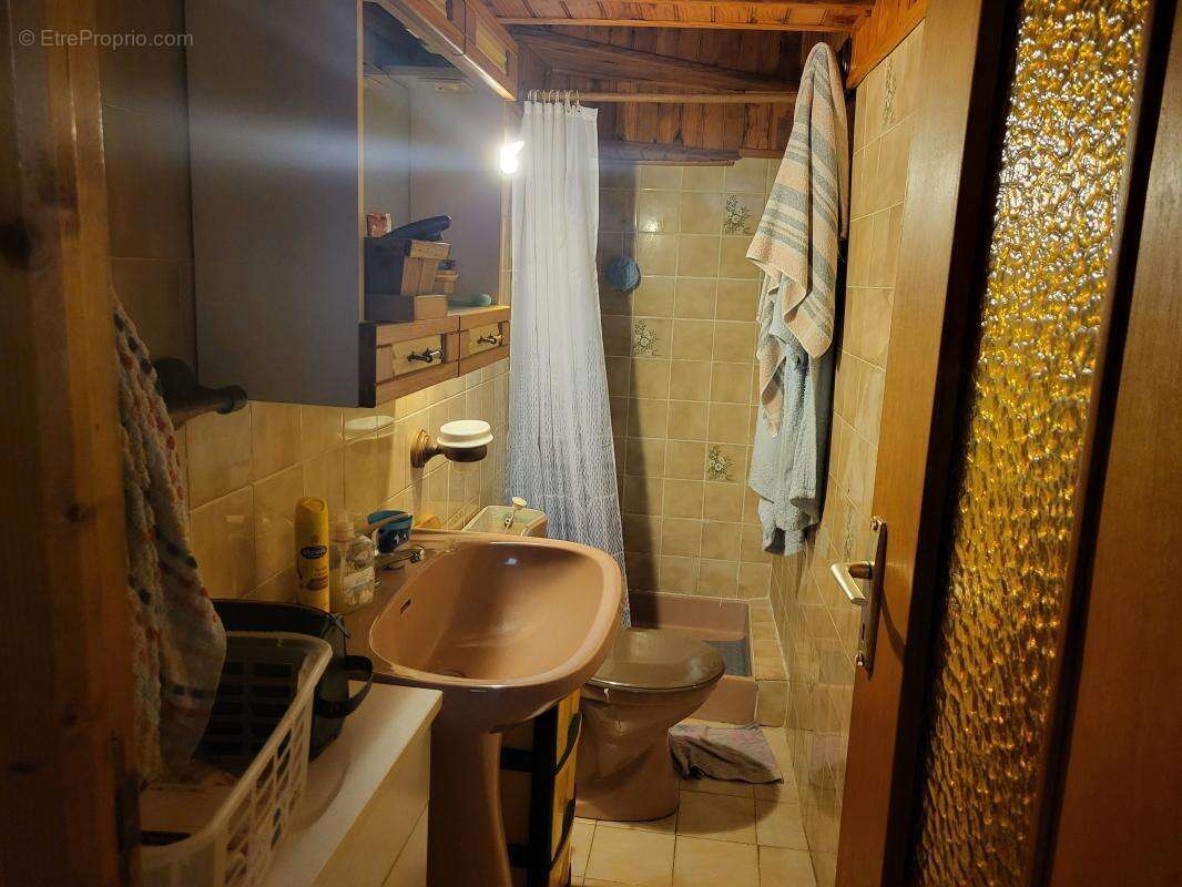 Maison à LEZIGNAN-LA-CEBE