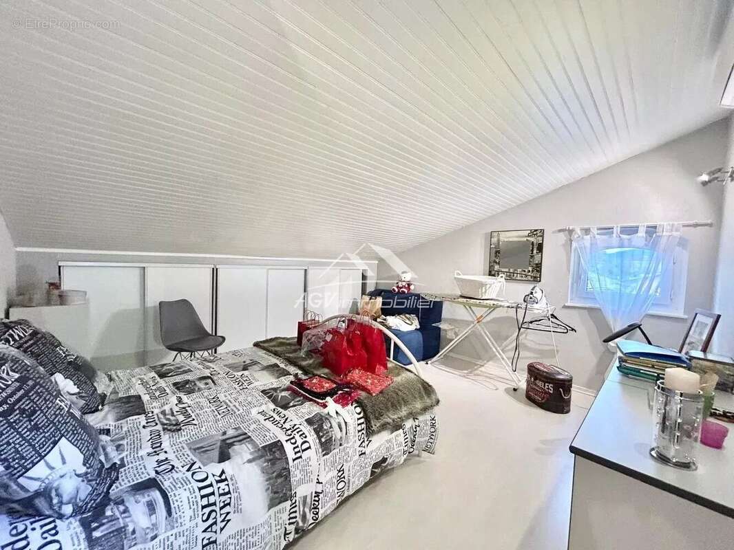 Maison à SAINT-PRIVAT-DES-VIEUX