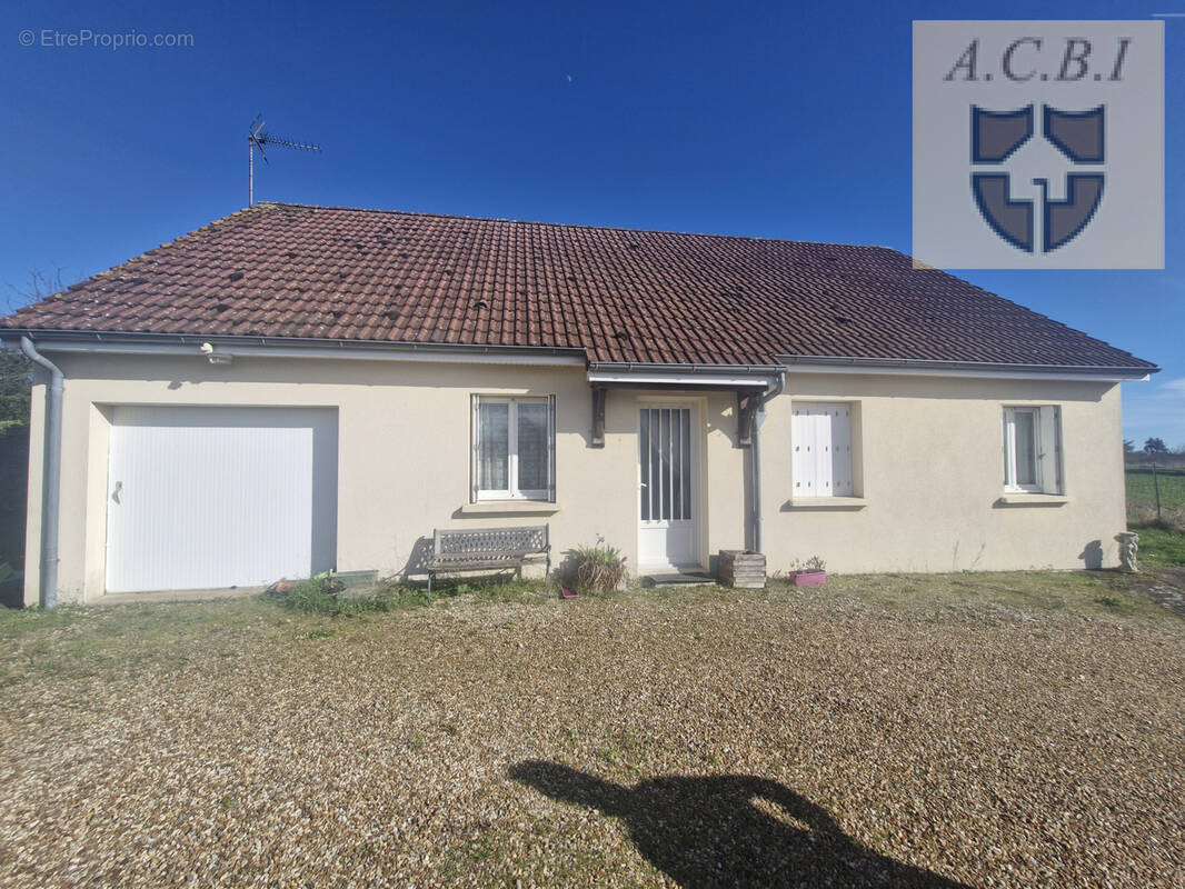 Maison à VILLIERS-SUR-LOIR