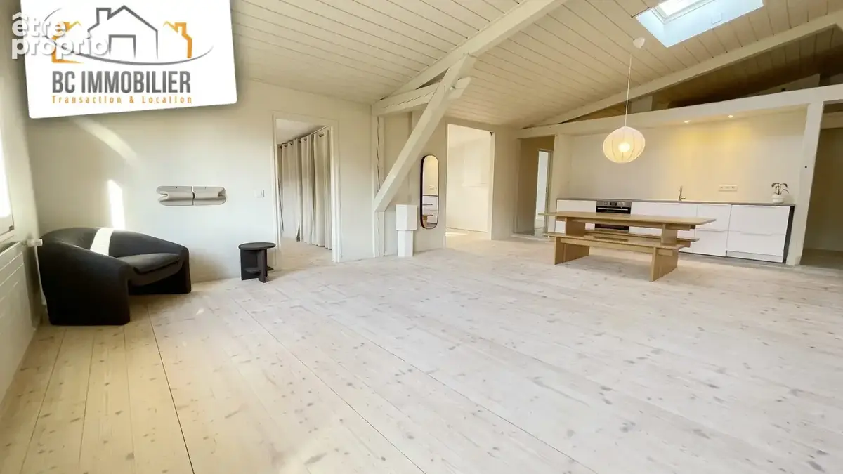 Appartement 4 pièces 102 m² à vendre à Segny (01170) - photo 2