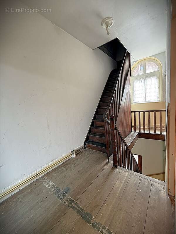 Maison à HAZEBROUCK