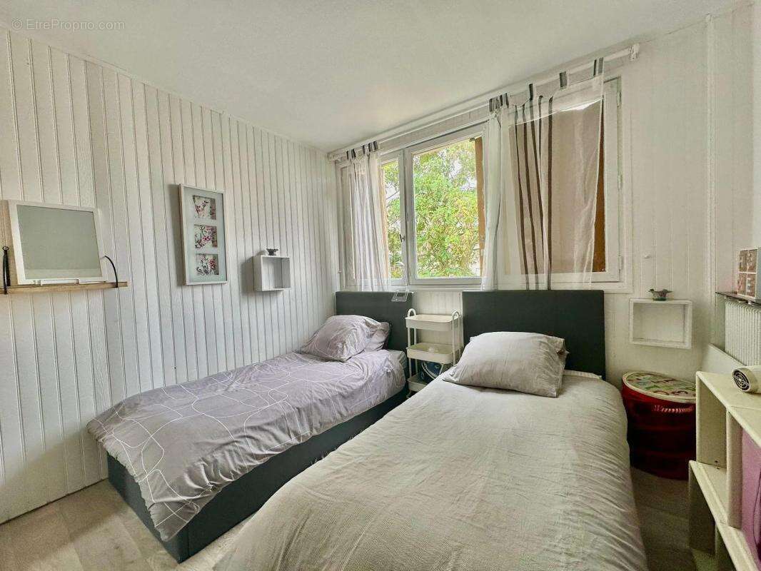 Appartement à BONDY