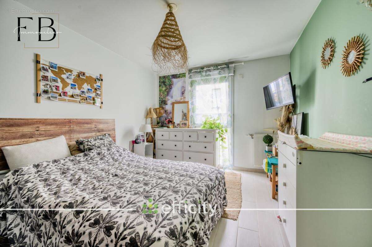 Appartement à EPINAY-SUR-SEINE