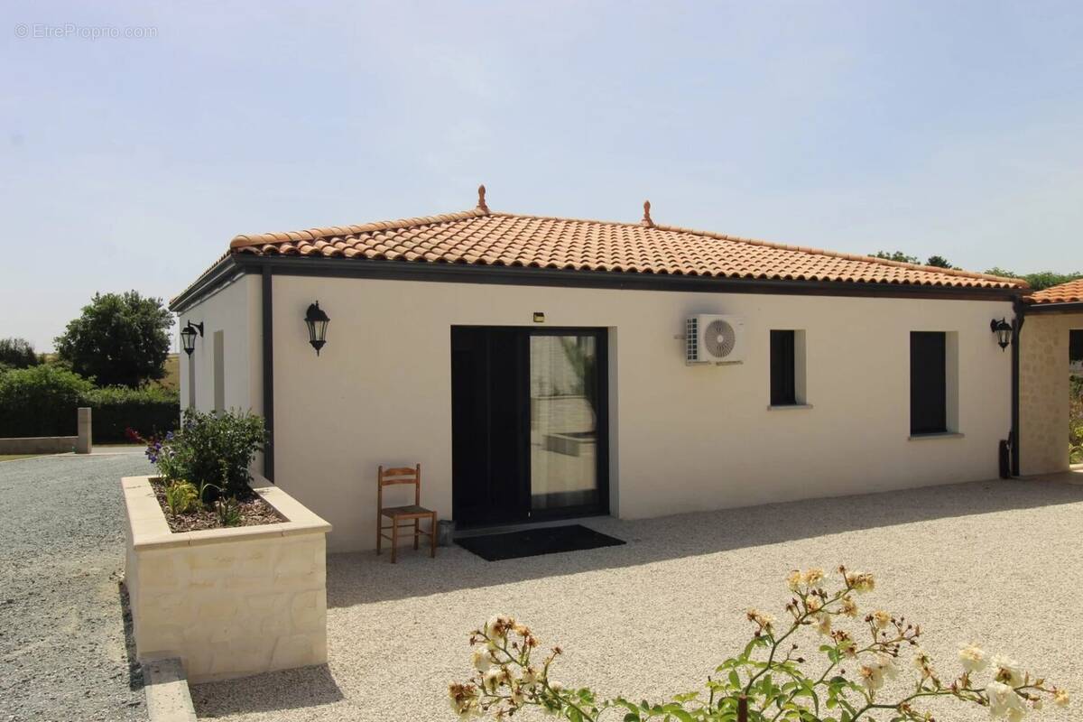 Maison à MIGRE