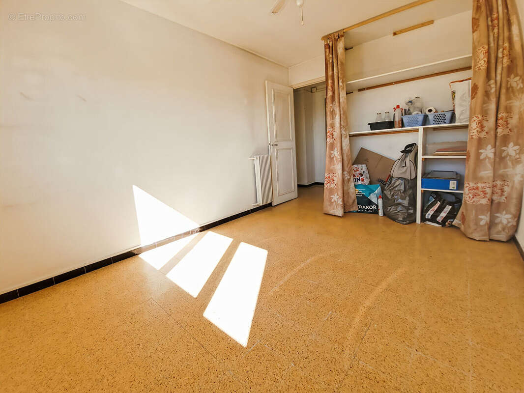 Appartement à SALON-DE-PROVENCE
