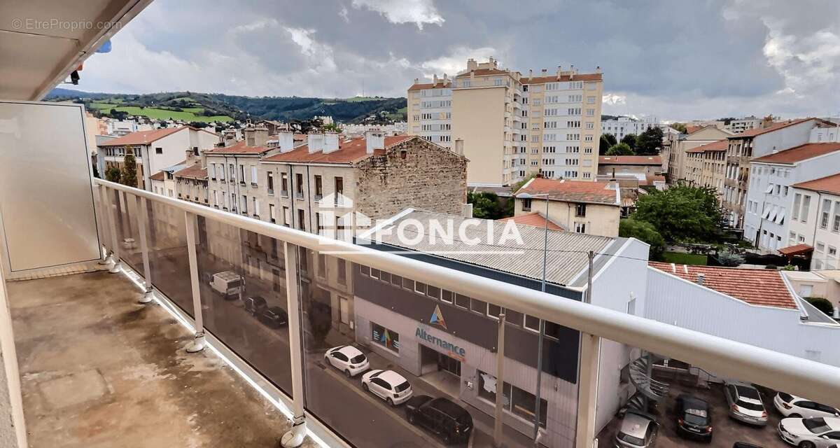 Appartement à SAINT-ETIENNE