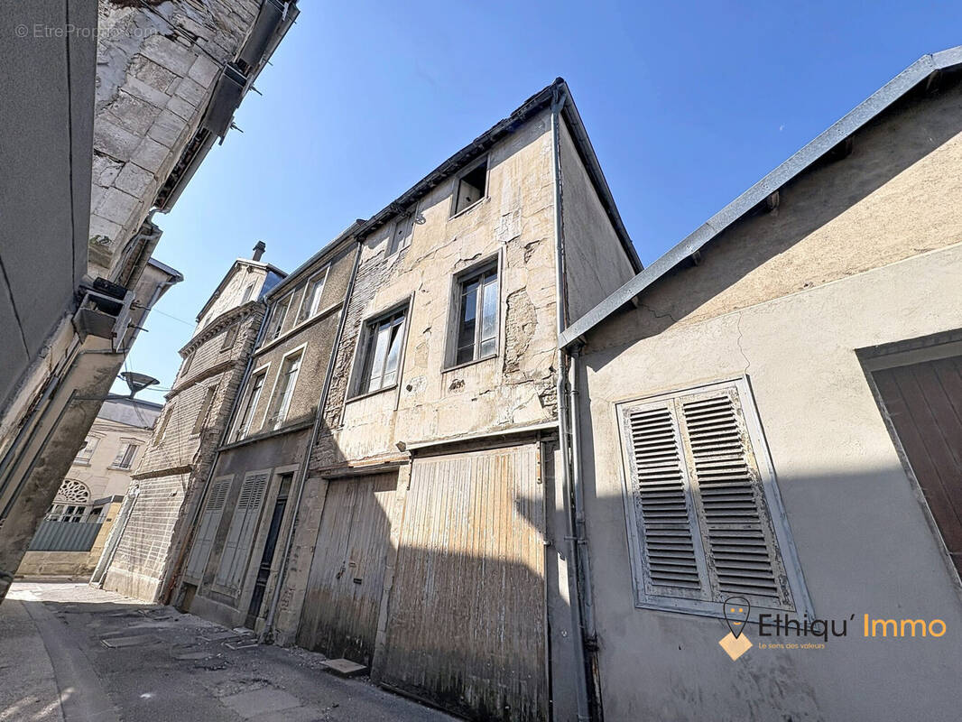 Appartement à BAR-SUR-AUBE