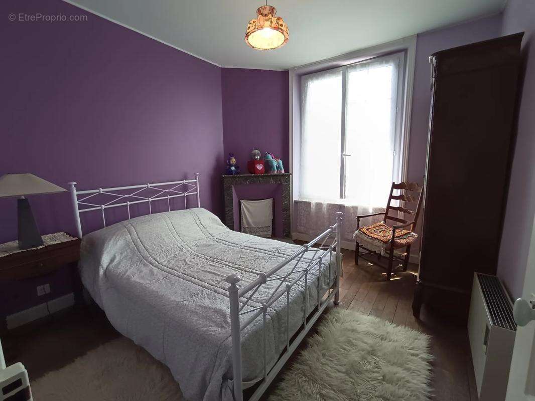 Maison à SEGONZAC