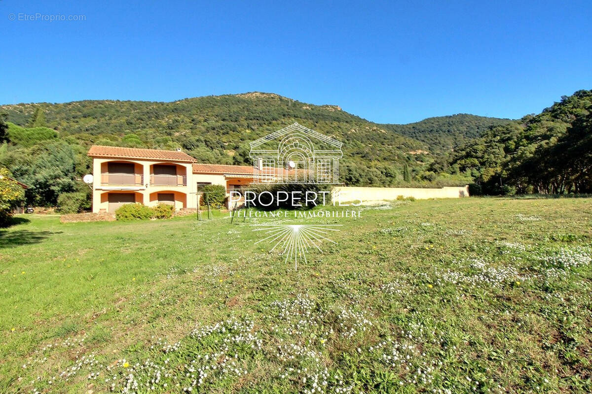 Maison à LE LAVANDOU