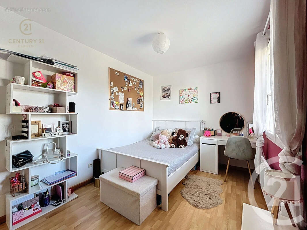 Maison à ROUSSILLON