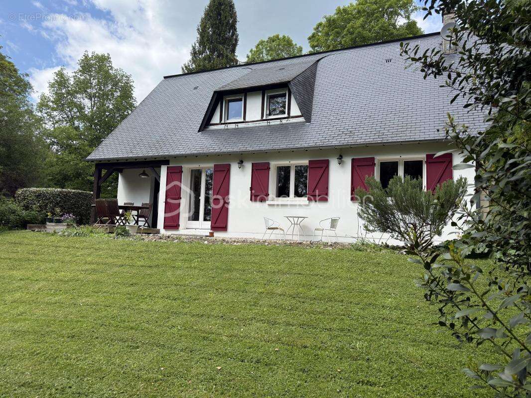 Maison à PONT-L'EVEQUE