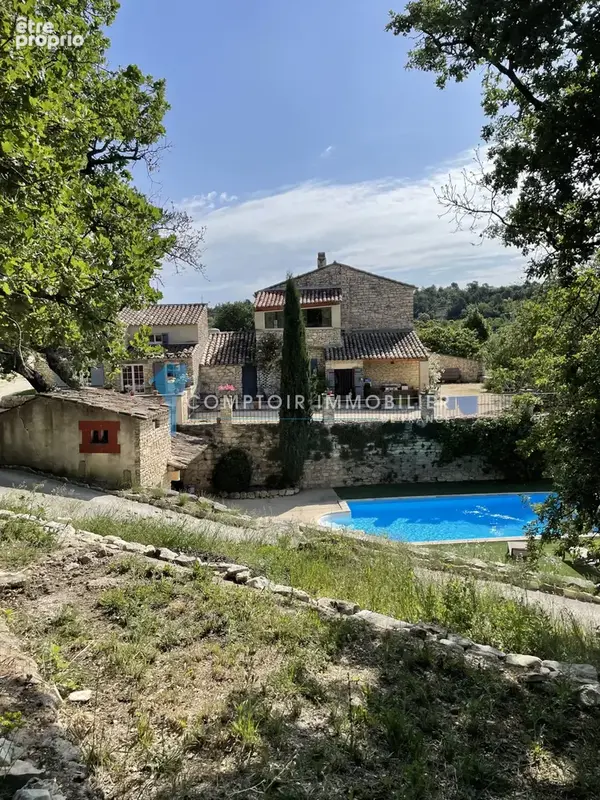 EXCLUSIVITÉ : Bastide proche de Gordes. - photo 18