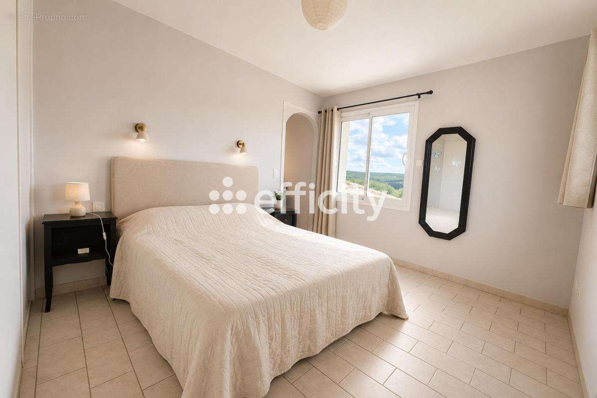Maison 155 m² à Monbahus  - photo 6