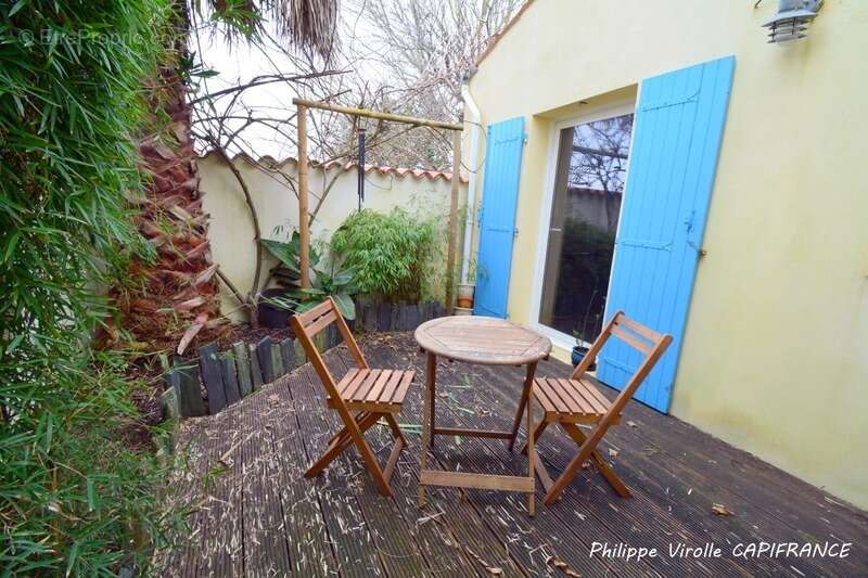 Maison à vendre 5 pièces CHERAY (17) 350 000 € - photo 14
