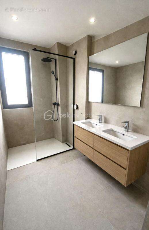 Appartement à ANNECY-LE-VIEUX