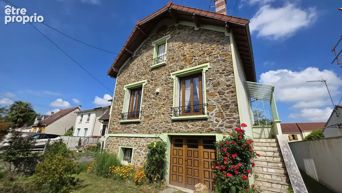 Charmante maison en meulière dans le Bois Saint-Denis à Tremblay en France - photo 18