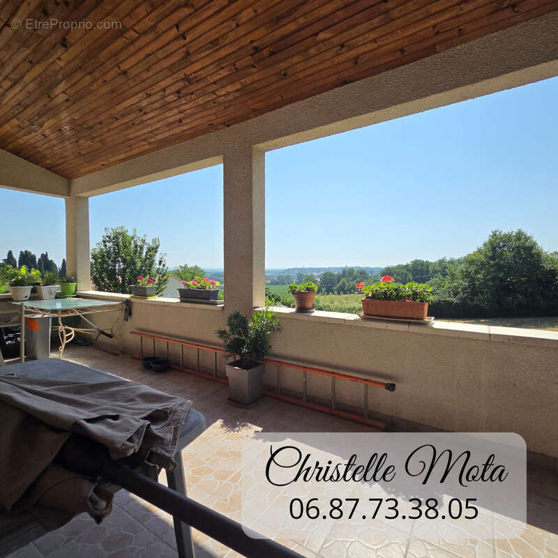 Maison avec sous-sol, grand terrain constructible, à 20 min de Bergerac - photo 2