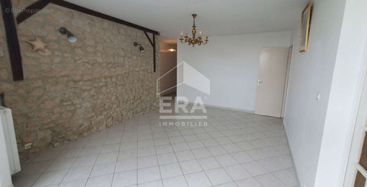 Appartement à SAINT-PIERRE-DES-CORPS