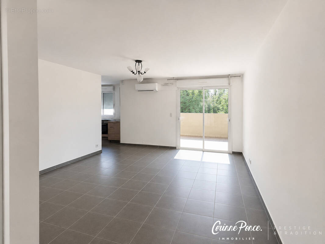 Appartement à CAISSARGUES