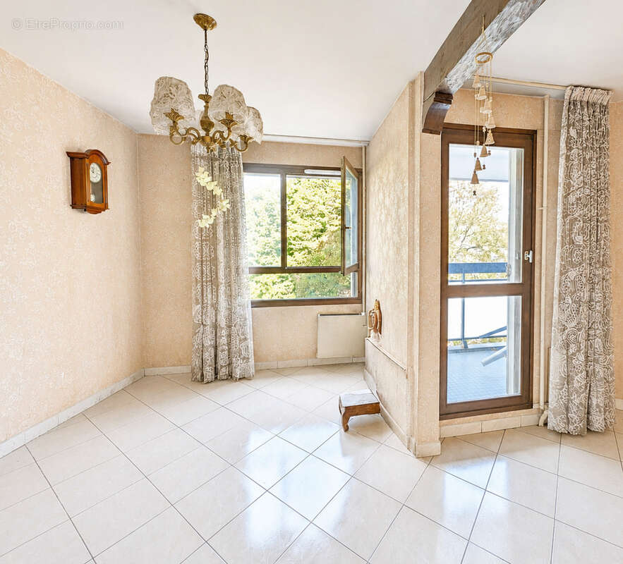 Appartement à MEYTHET