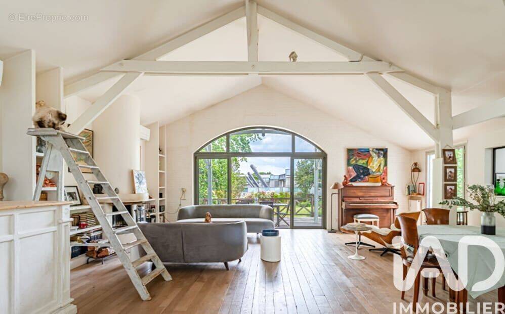 Photo 1 - Maison à CHATOU