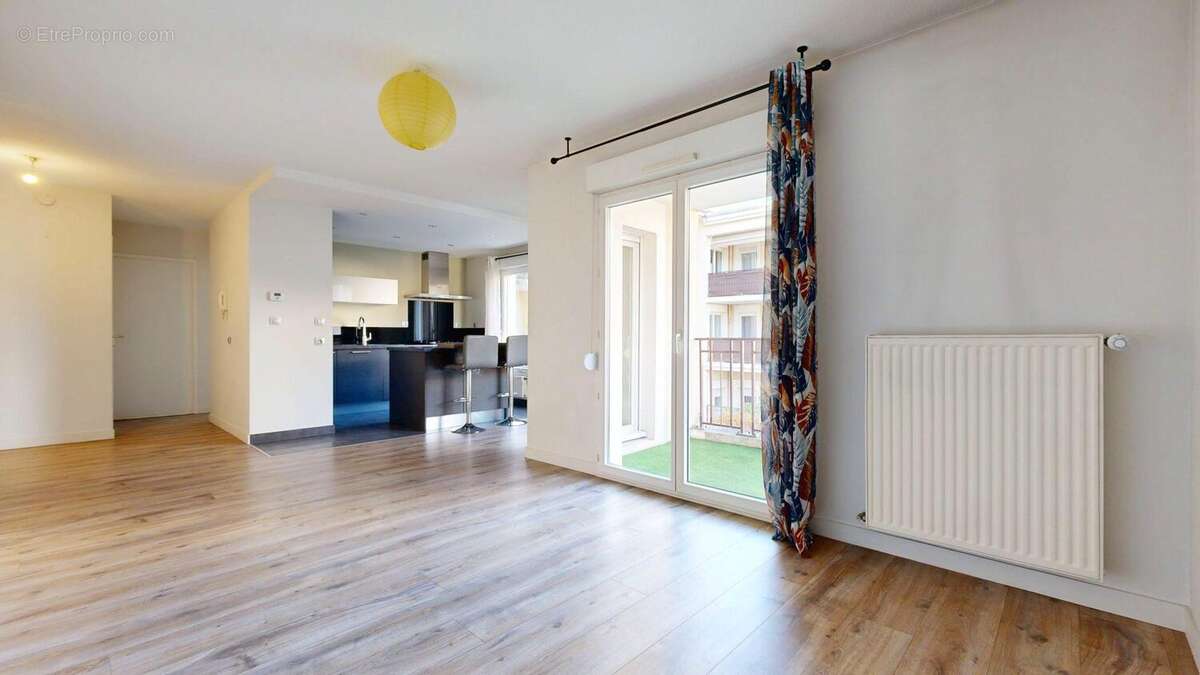 Appartement à LYON-3E