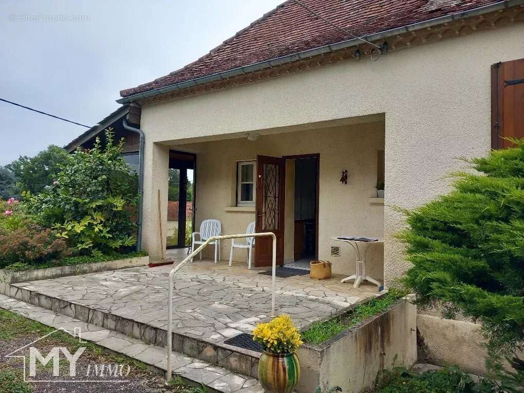 Maison à SAINT-GERMAIN-ET-MONS