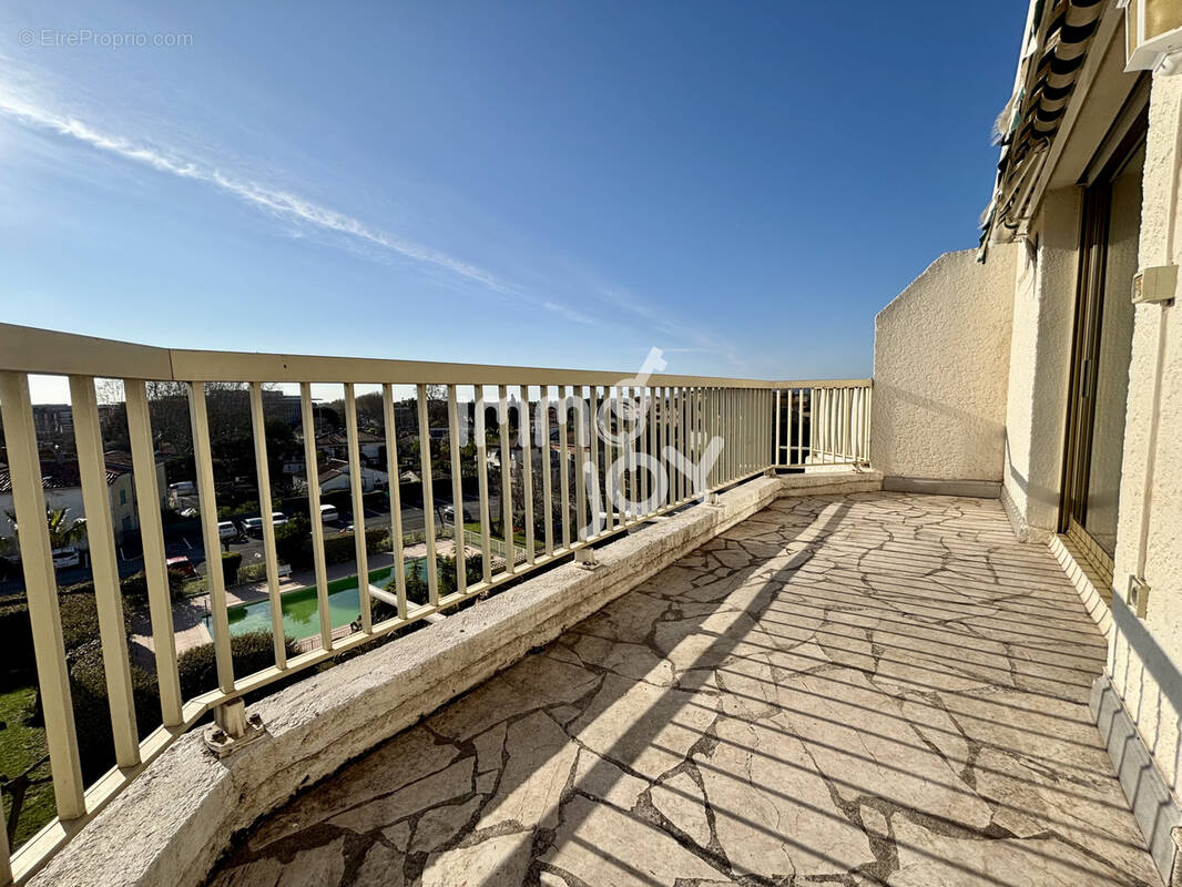 Appartement à FREJUS