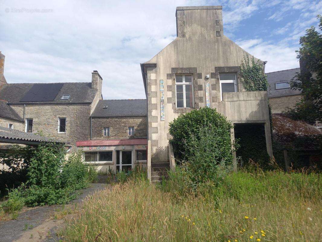 Maison à GUERLESQUIN