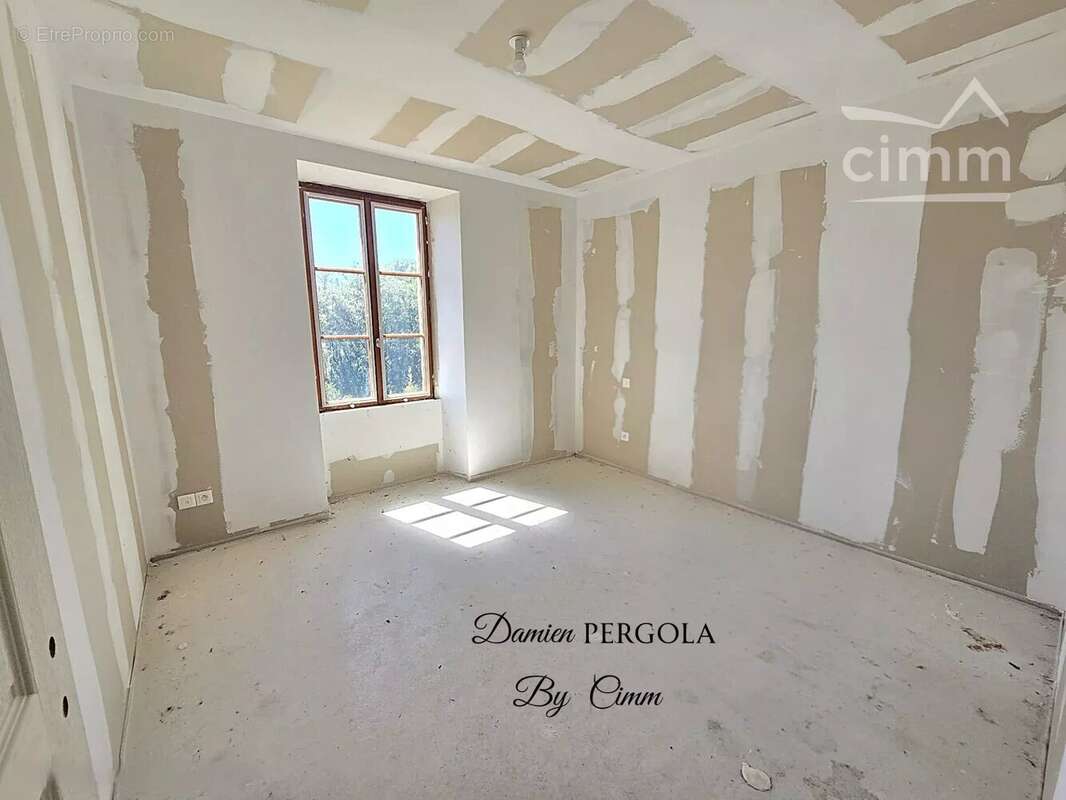 Corps de ferme avec près de 3 hectares et vue dominante – Bien rare à Montignac-Lascaux - photo 9