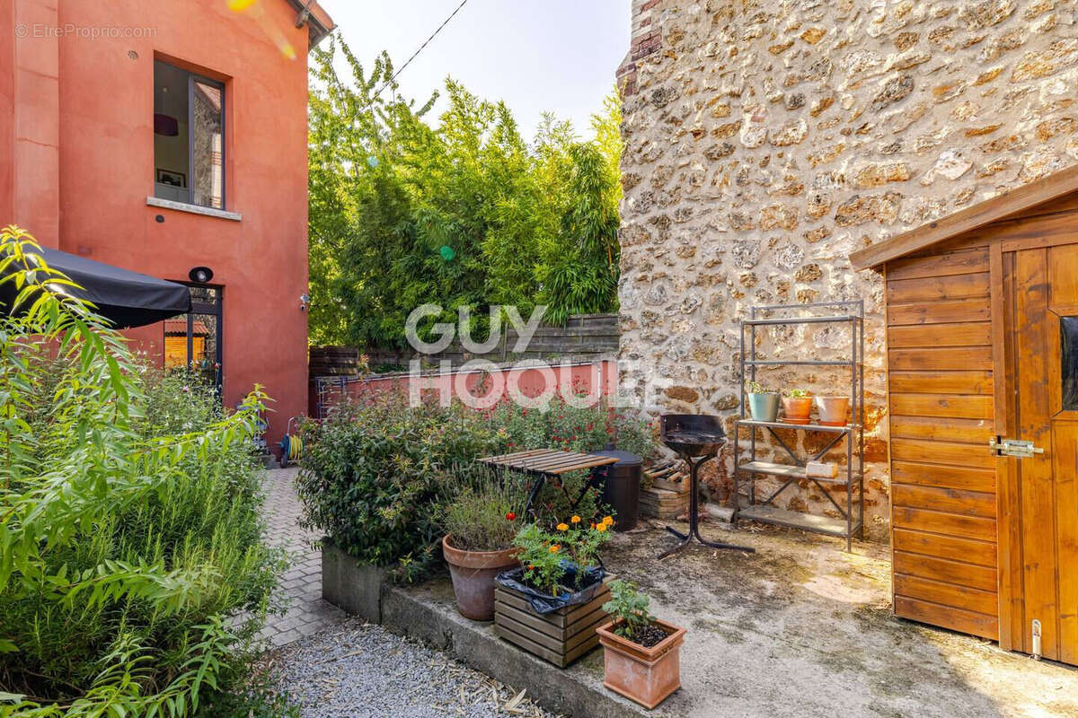 Maison à PIERREFITTE-SUR-SEINE