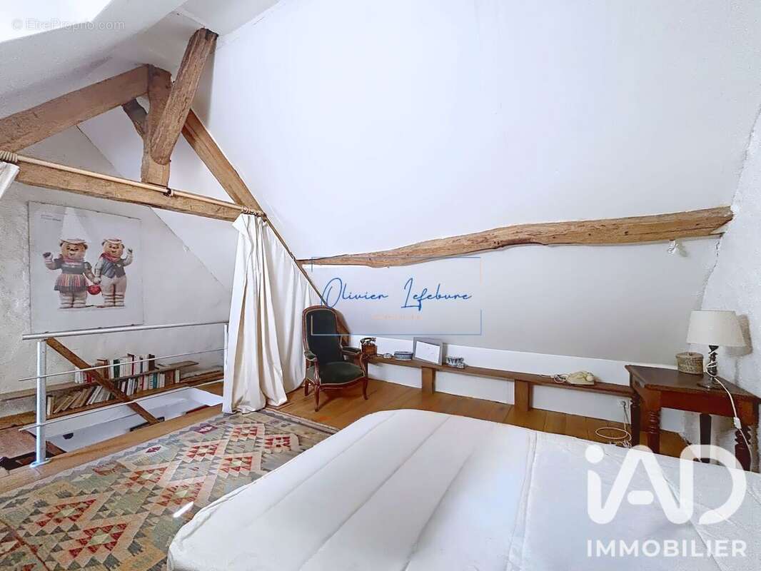 Maison 185 m² à Rosay  - photo 8