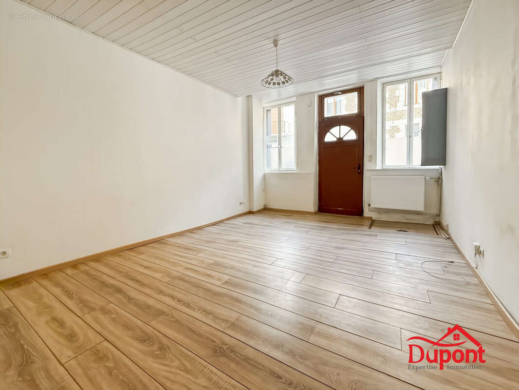 Maison 70 m² à Givet  - photo 3