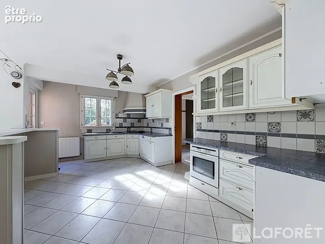 Maison 6 pièces 119 m² à vendre à Bailleul (59270) - photo 3