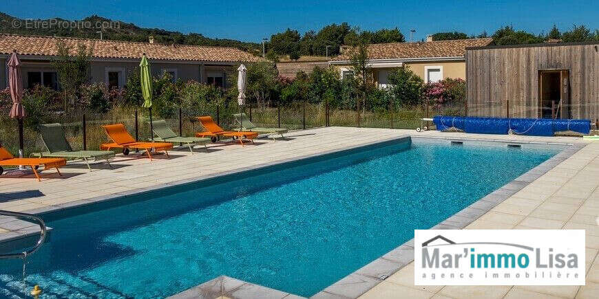 Maison à CHARLEVAL